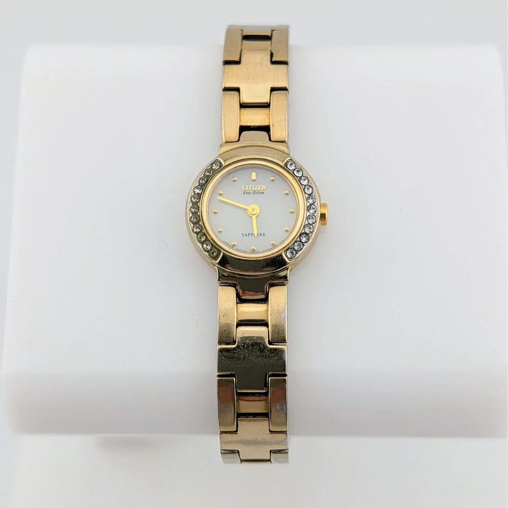 Citizen Eco-Drive Silhouette Swarovski White MOP Sapphire Gold G620-S017599 6